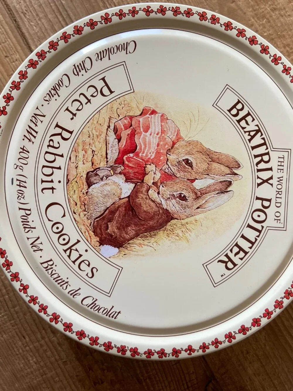 vintage beatrix potter cookie tin, peter rabbit collectible tin, beatrix potter